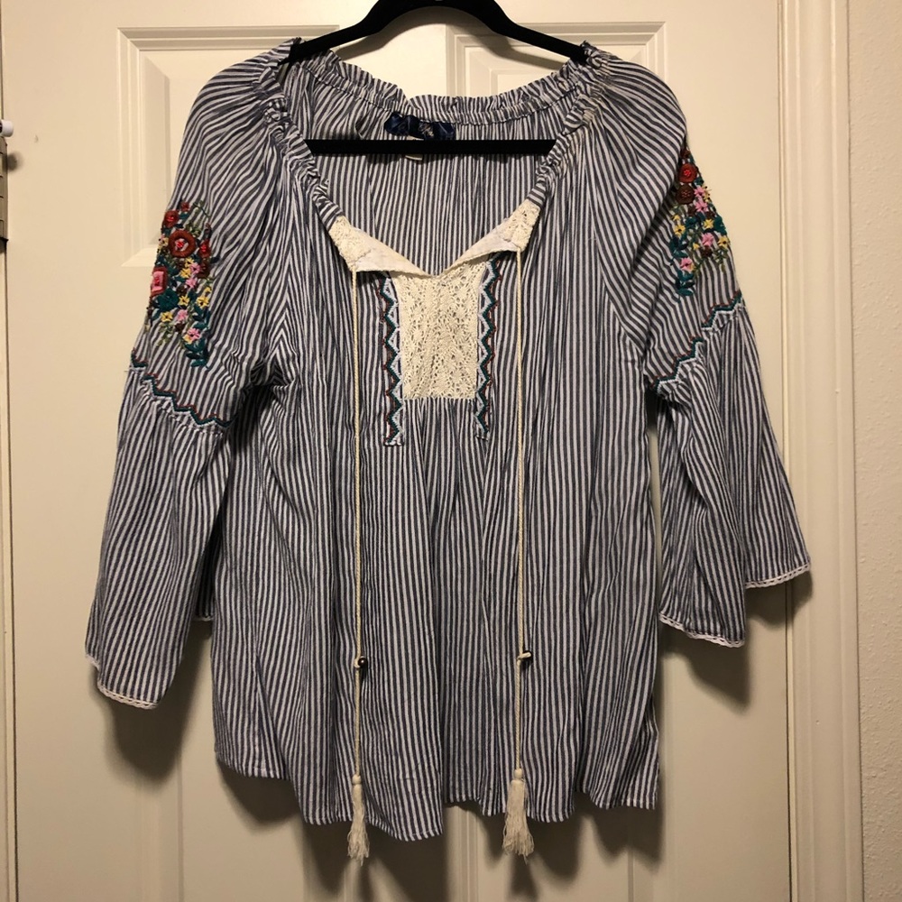 Loose fit top